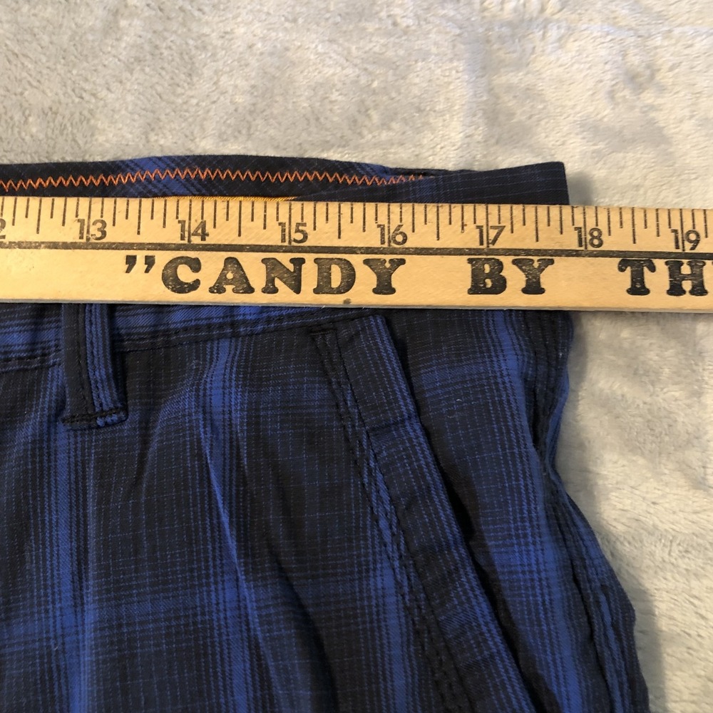 Tommy‎ Bahama Paradise Tech Shorts Mens 35 Blue Plaid Nylon Spandex Golf *Stains - Picture 14 of 16